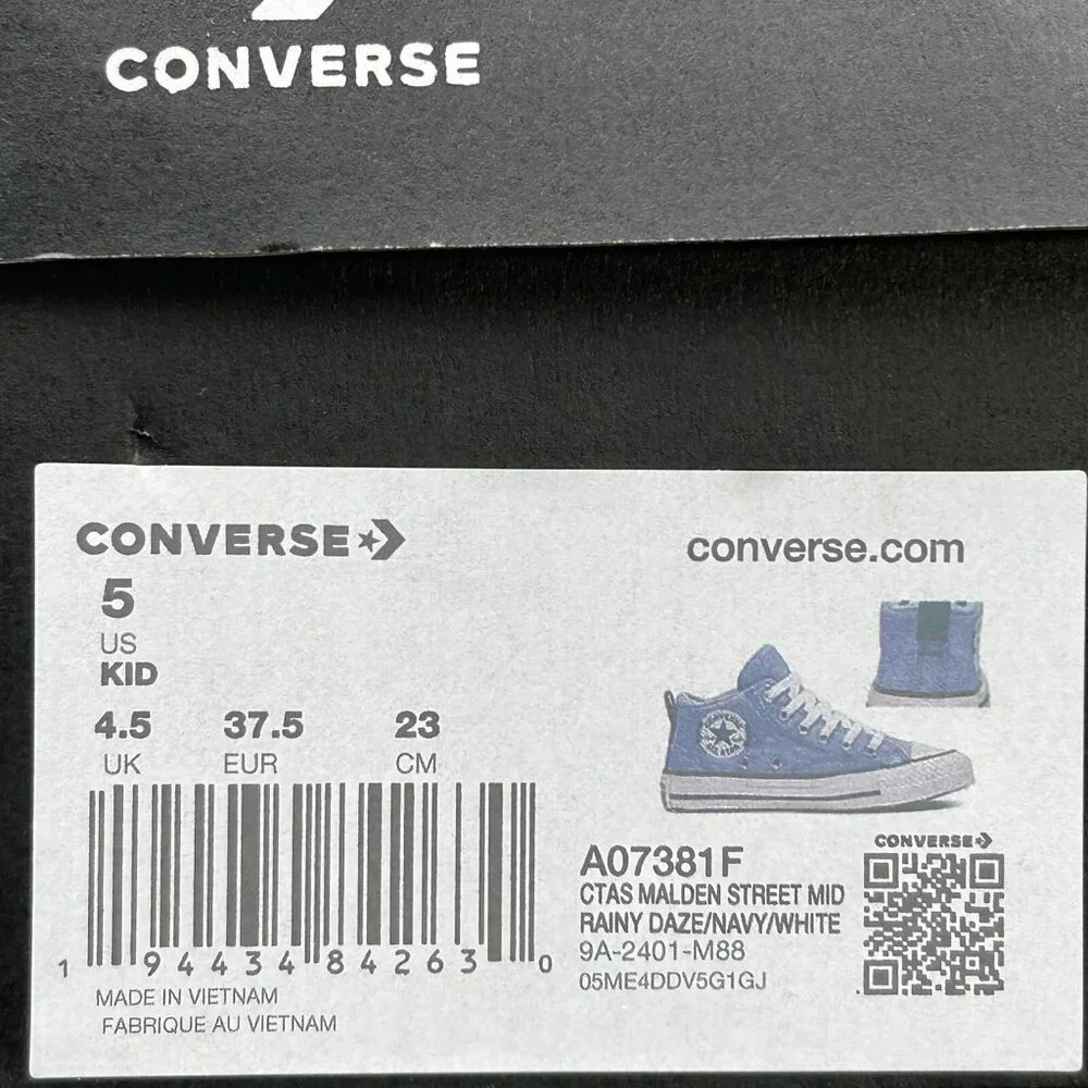 Converse Chuck Taylor All Star Youth Boys Girls Mid Top Sneaker Sz 5Y Rainy Daze